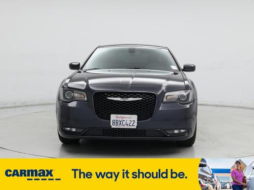 2018 Chrysler 300 S