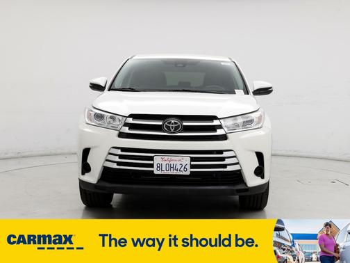 2019 Toyota Highlander LE