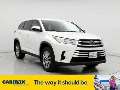 2019 Toyota Highlander LE