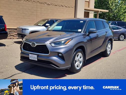 Gray 2021 Toyota Highlander LE