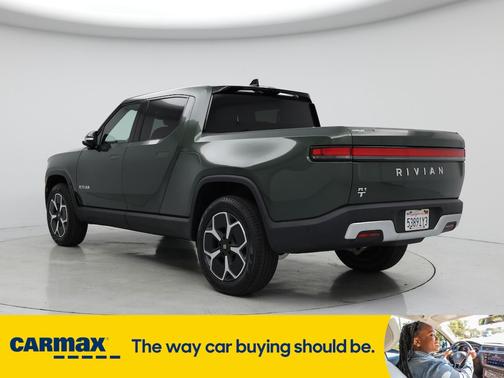 2023 Rivian R1T Adventure Dual-Motor Large