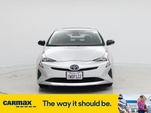 2016 Toyota Prius Three