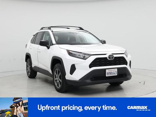 2020 Toyota RAV4 LE