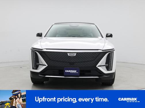 2024 Cadillac LYRIQ Luxury 3