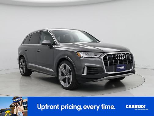 Gray 2021 Audi Q7 Prestige