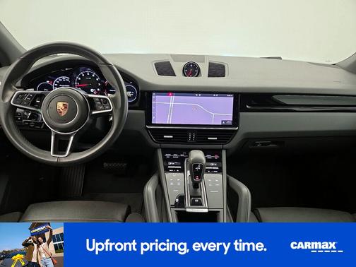 White 2019 Porsche Cayenne