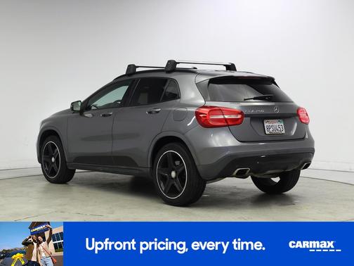 Gray 2017 Mercedes-Benz GLA 250