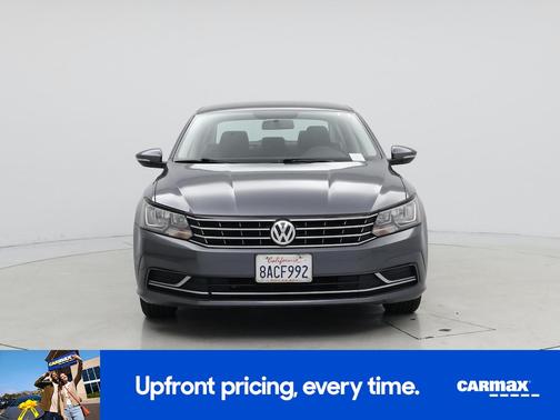 2017 Volkswagen Passat S