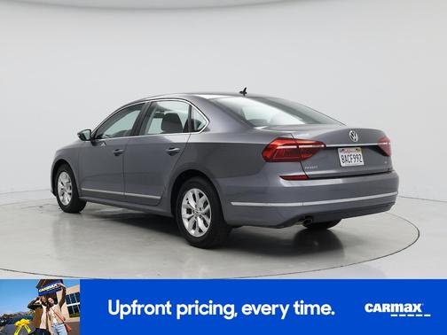 2017 Volkswagen Passat S