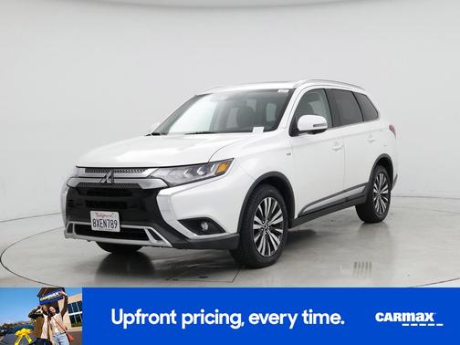 White 2019 Mitsubishi Outlander GT