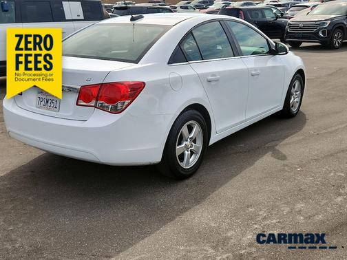 White 2016 Chevrolet Cruze Limited LT