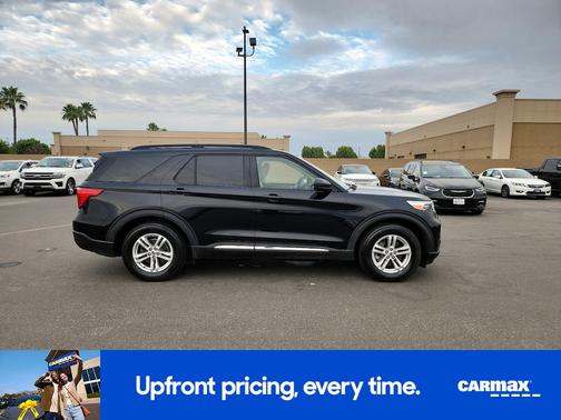 Black 2020 Ford Explorer XLT