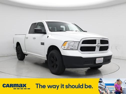 2017 RAM 1500 SLT