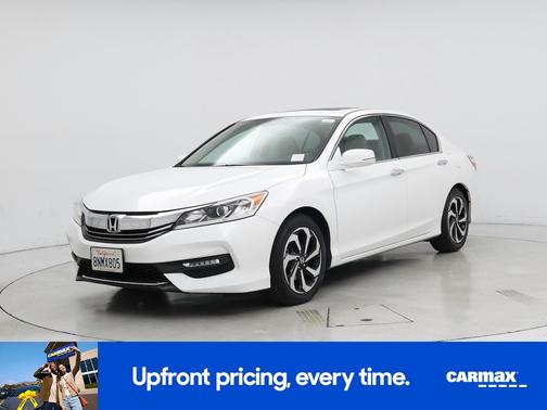 White 2017 Honda Accord EX