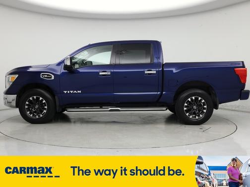 2017 Nissan Titan SL