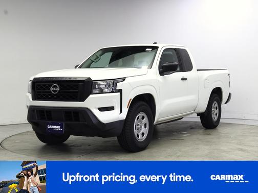 White 2023 Nissan Frontier S