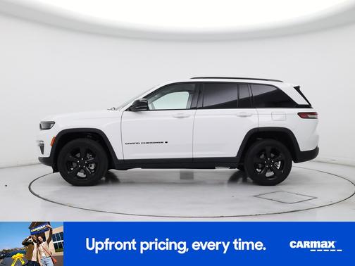 White 2023 Jeep Grand Cherokee Limited