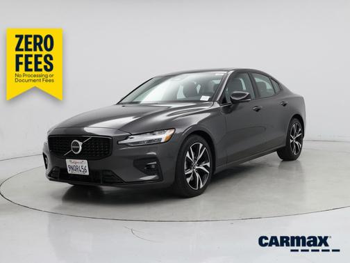 Gray 2025 Volvo S60 B5 Core