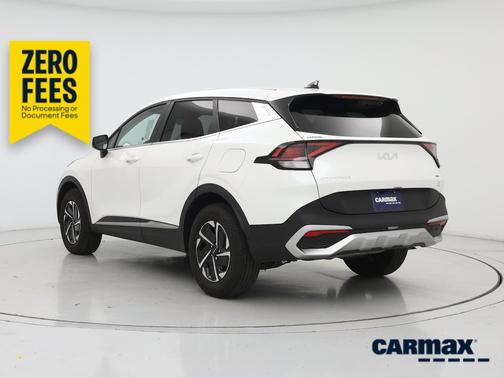 White 2025 Kia Sportage Hybrid LX