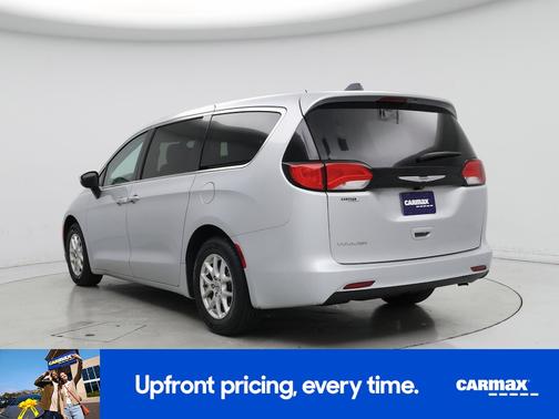 Silver 2022 Chrysler Voyager LX