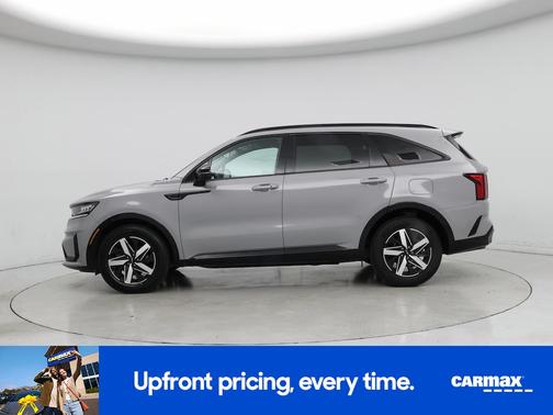 Gray 2022 Kia Sorento EX