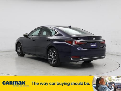 2025 Lexus ES 300h