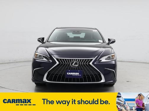 2025 Lexus ES 300h