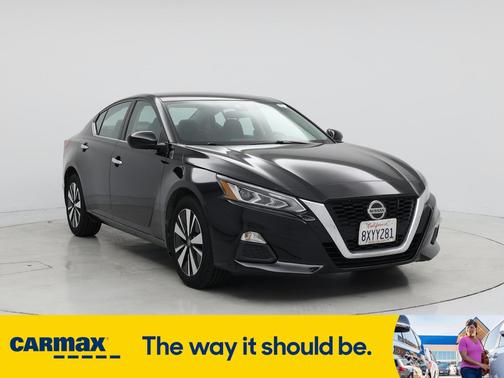 2021 Nissan Altima SV