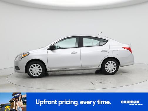 2017 Nissan Versa SV