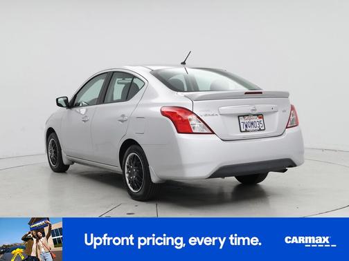 2017 Nissan Versa SV