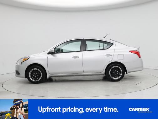 2017 Nissan Versa SV