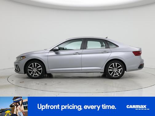 2025 Volkswagen Jetta SE