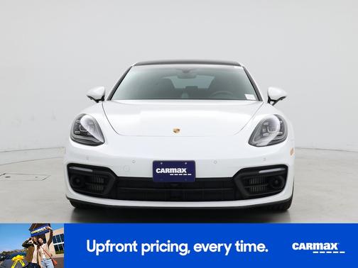 2023 Porsche Panamera Platinum