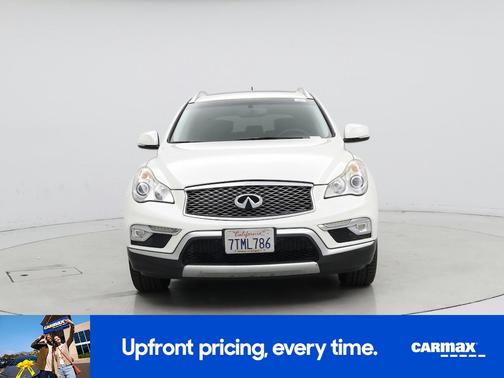 White 2016 INFINITI QX50