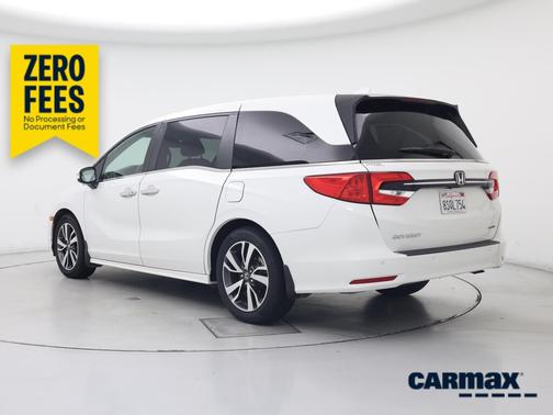 White 2021 Honda Odyssey Touring