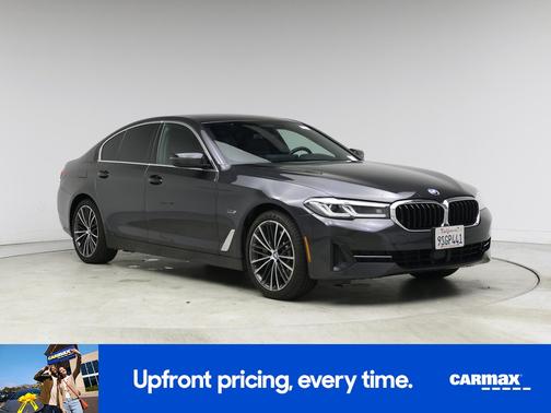 2022 BMW 530 