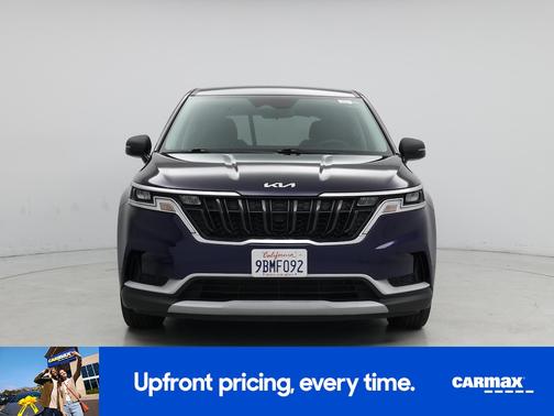 2022 Kia Carnival LX