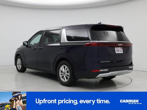 2022 Kia Carnival LXS