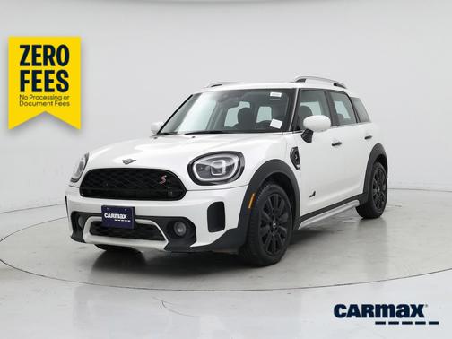 White 2024 MINI Countryman S ALL4