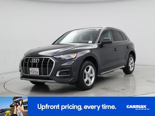 Gray 2023 Audi Q5 Premium