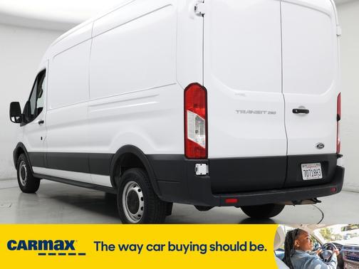 2023 Ford Transit-250