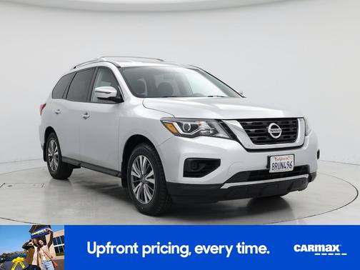 2020 Nissan Pathfinder S