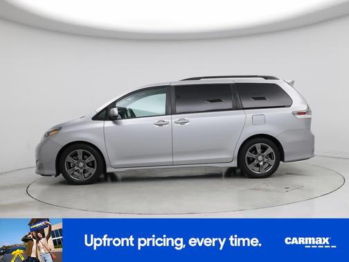 2017 Toyota Sienna SE