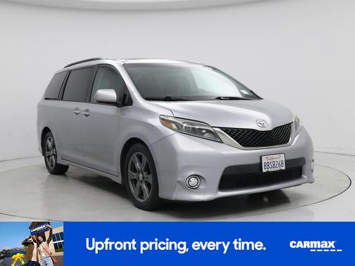 2017 Toyota Sienna SE