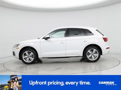White 2018 Audi Q5 Premium Plus