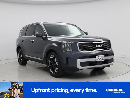 Gray 2024 Kia Telluride S