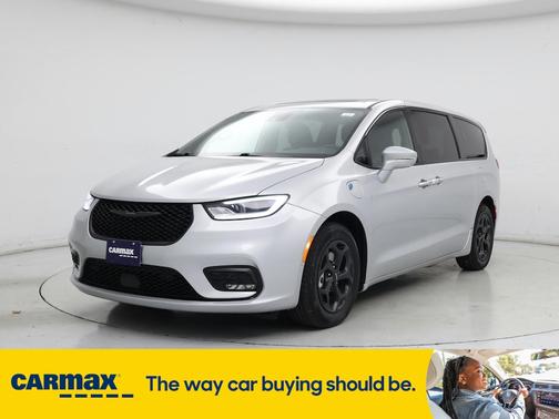 2022 Chrysler Pacifica Hybrid Limited