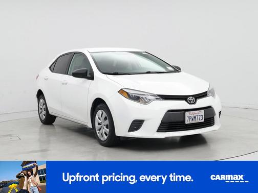 White 2016 Toyota Corolla LE