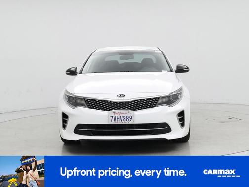 White 2016 Kia Optima SX