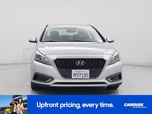 2016 Hyundai SONATA Hybrid SE